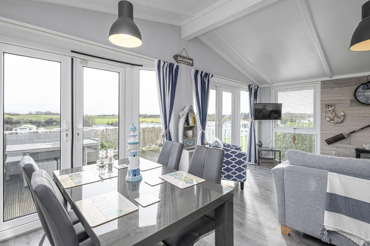 Вилла 134 Glan Gors Brynteg Экстерьер фото